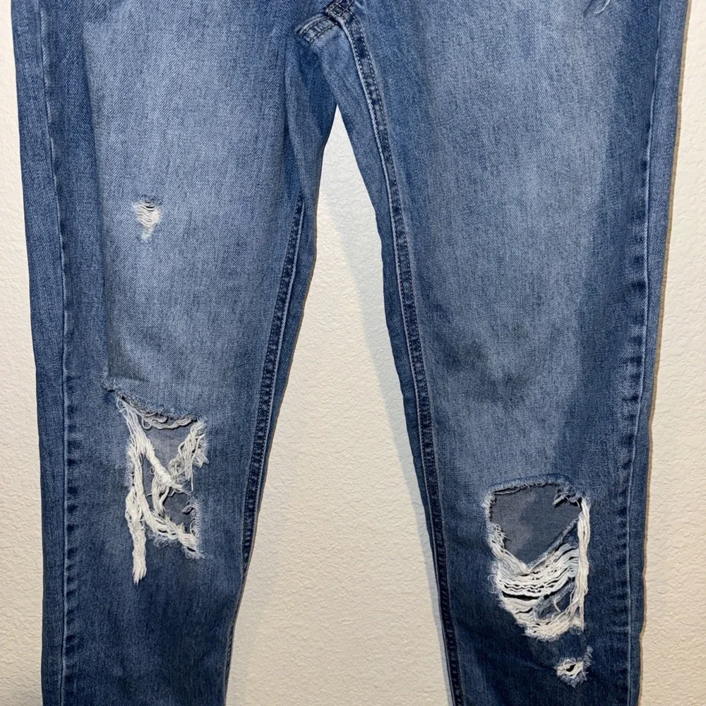 Sincerely Jules Jeans  Distressed  Womens Size 1/25 High Rise Straight Leg